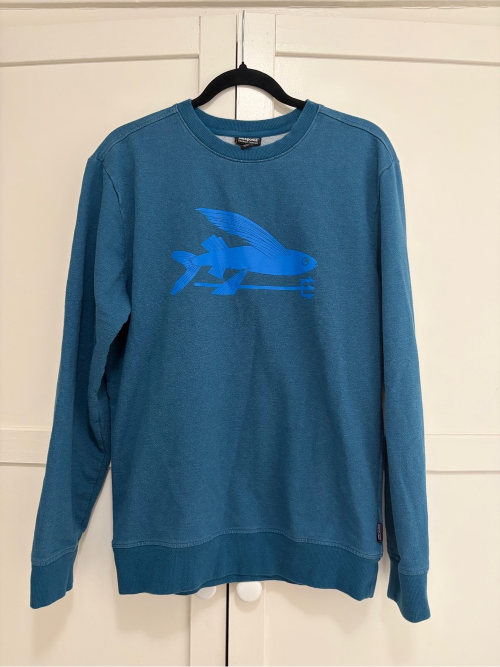 Patagonia midweight Flying Fish Blue Crewneck Sweatshirt